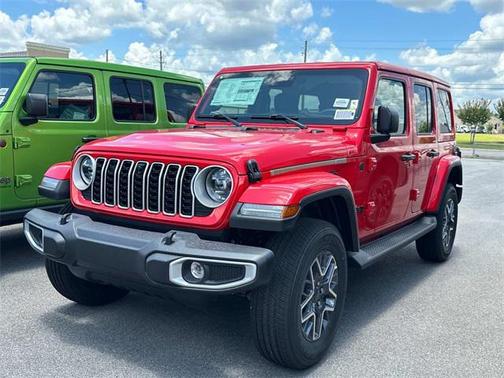2025 Jeep Wrangler 4-Door Sahara 4x4