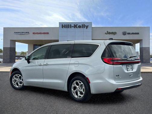 Silver Mist Clearcoat 2024 Chrysler Pacifica Limited