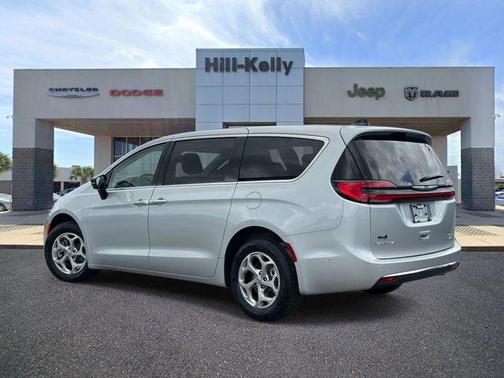 Silver Mist Clearcoat 2024 Chrysler Pacifica Limited
