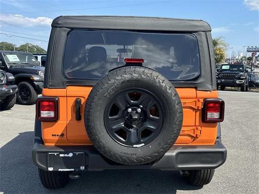 2025 Jeep Wrangler Sport