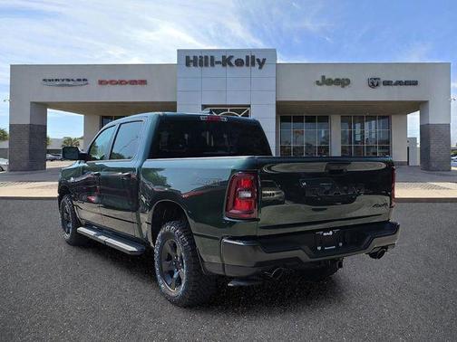 Serrano Green Metallic 2026 RAM 1500 Warlock Crew Cab 4x4 5'7' Box