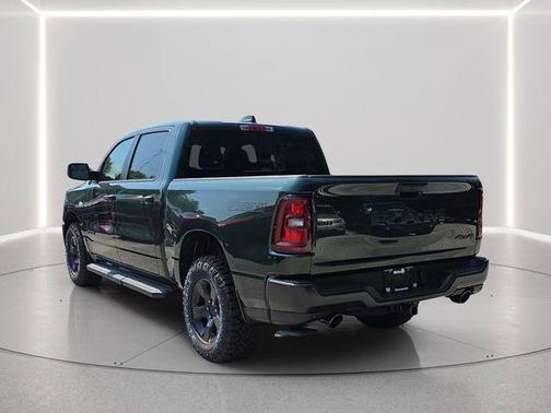 Serrano Green Metallic 2026 RAM 1500 Warlock Crew Cab 4x4 5'7' Box