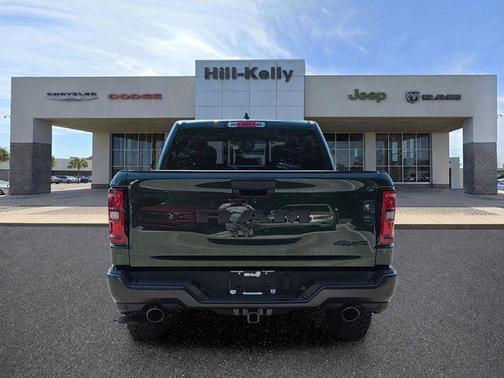 Serrano Green Metallic 2026 RAM 1500 Warlock Crew Cab 4x4 5'7' Box