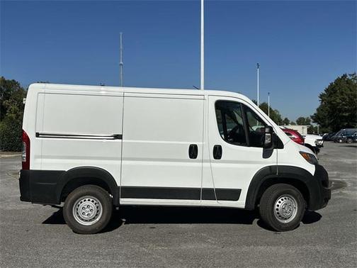 2026 RAM ProMaster 1500 Low Roof