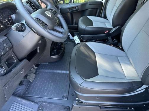 2026 RAM ProMaster 1500 Low Roof