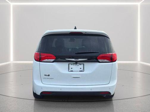 Bright White Clearcoat 2026 Chrysler Voyager LX
