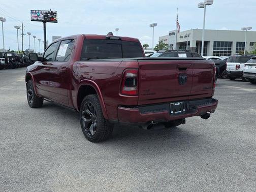 Delmonico Red Pearlcoat 2021 RAM 1500 Limited