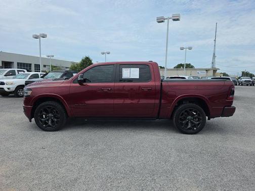 Delmonico Red Pearlcoat 2021 RAM 1500 Limited