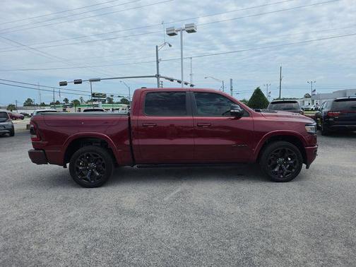 Delmonico Red Pearlcoat 2021 RAM 1500 Limited