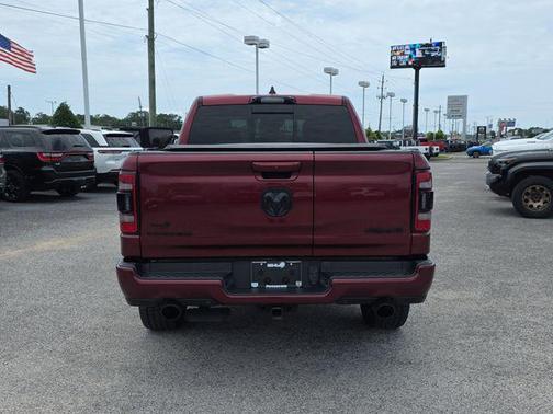 Delmonico Red Pearlcoat 2021 RAM 1500 Limited