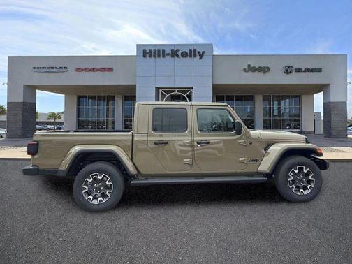 41 2026 Jeep Gladiator Sahara 4x4