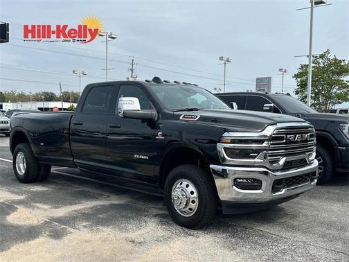 2025 RAM 3500 Laramie Crew Cab 4x4 8' Box