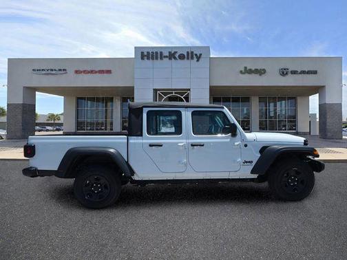 Bright White Clearcoat 2025 Jeep Gladiator Sport