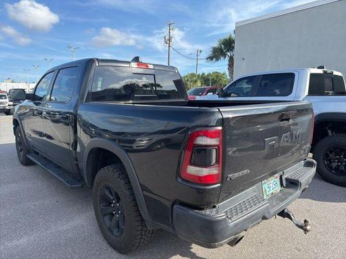 Diamond Black Crystal Pearlcoat 2020 RAM 1500 Rebel
