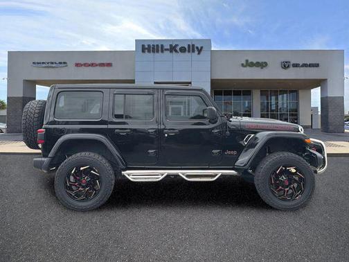 Black Clearcoat 2021 Jeep Wrangler Unlimited Rubicon