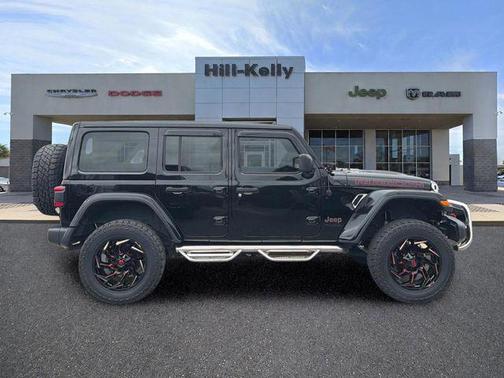 Black Clearcoat 2021 Jeep Wrangler Unlimited Rubicon