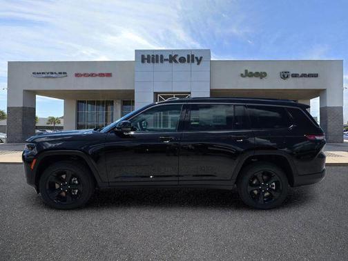 Diamond Black Crystal Pearlcoat 2026 Jeep Grand Cherokee L Limited