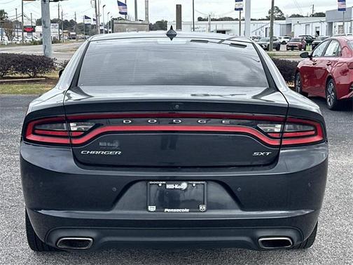 2017 Dodge Charger SXT