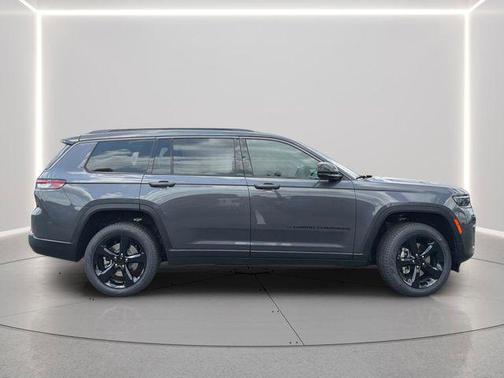 Baltic Gray Metallic Clearcoat 2026 Jeep Grand Cherokee L Limited
