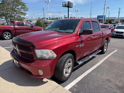 Deep Cherry Red Crystal Pearlcoat 2013 RAM 1500 Tradesman/Express