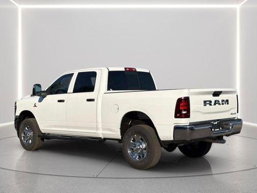Bright White Clearcoat 2026 RAM 2500 Tradesman Crew Cab 4x4 6'4' Box