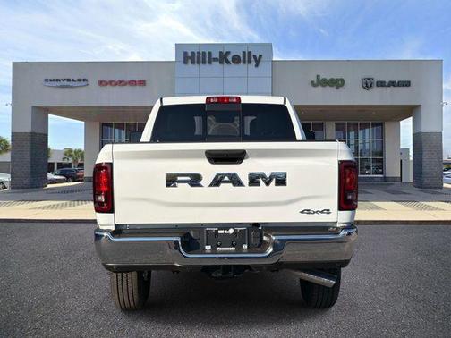 Bright White Clearcoat 2026 RAM 2500 Tradesman Crew Cab 4x4 6'4' Box