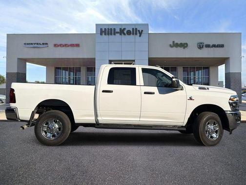 Bright White Clearcoat 2026 RAM 2500 Tradesman Crew Cab 4x4 6'4' Box