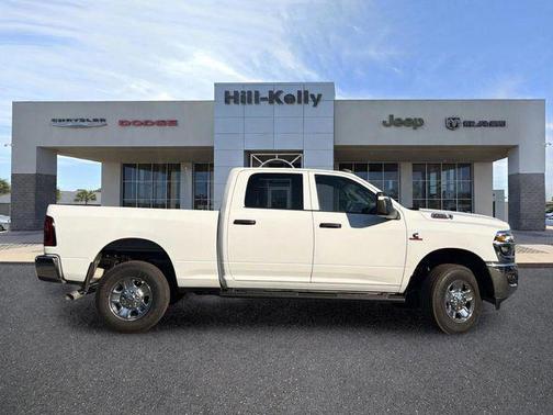 Bright White Clearcoat 2026 RAM 2500 Tradesman Crew Cab 4x4 6'4' Box