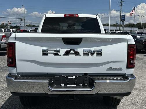 2025 RAM 2500 Tradesman Crew Cab 4x4 6'4' Box
