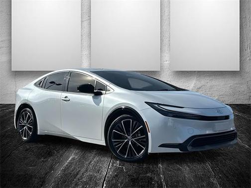 2023 Toyota Prius XLE