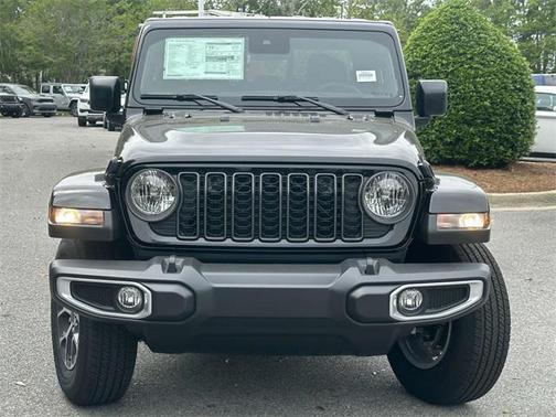 2024 Jeep Gladiator Sport S