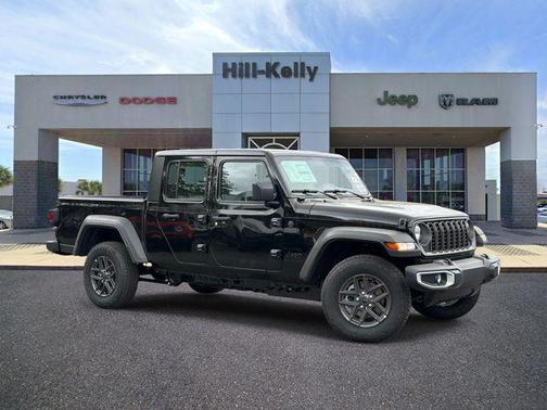 Black Clearcoat 2026 Jeep Gladiator Sport