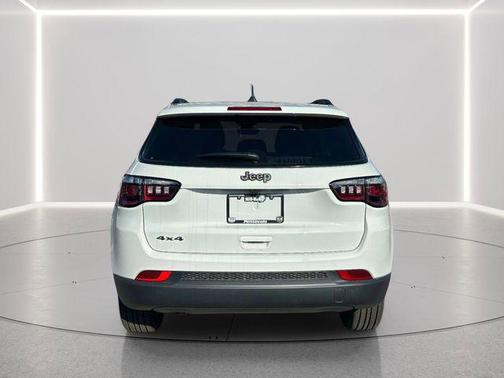 Bright White 2026 Jeep Compass Latitude
