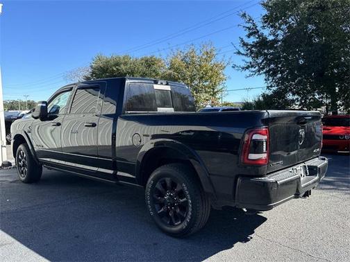 2023 RAM 3500 Limited Mega Cab 4x4 6'4' Box