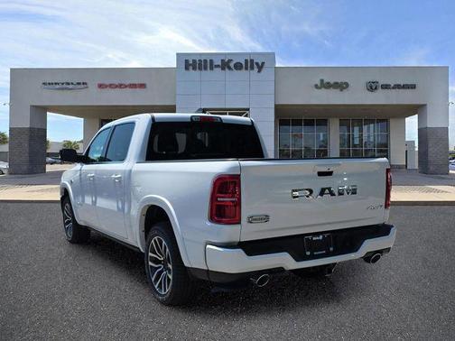 Ivory White Tri-Coat Pearlcoat 2026 RAM 1500 Longhorn