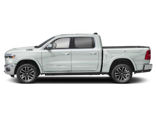 Ivory White Tri-Coat Pearlcoat 2026 RAM 1500 Longhorn