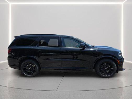 DB Black Clearcoat 2026 Dodge Durango GT Premium HEMI V8