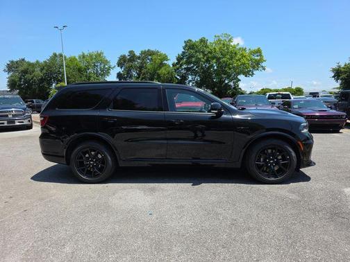 DB Black Clearcoat 2026 Dodge Durango GT Premium HEMI V8