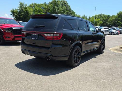 DB Black Clearcoat 2026 Dodge Durango GT Premium HEMI V8