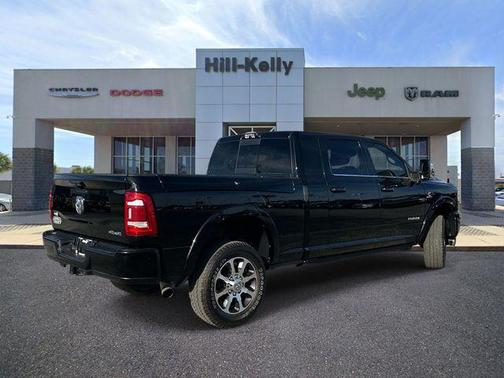 Diamond Black Crystal Pearlcoat 2024 RAM 2500 Longhorn