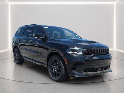 DB Black Crystal Clearcoat 2026 Dodge Durango GT Plus