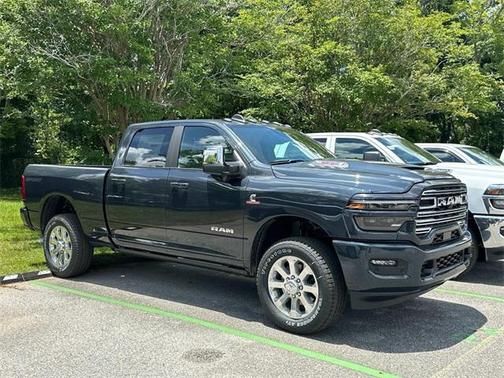 2025 RAM 2500 Laramie Crew Cab 4x4 6'4' Box
