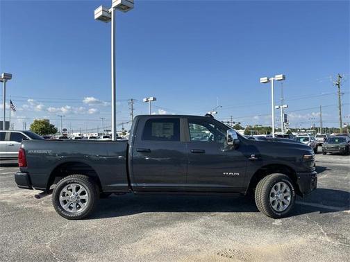 2025 RAM 2500 Laramie Crew Cab 4x4 6'4' Box