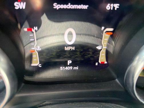 Black Clearcoat 2022 Jeep Gladiator Altitude 4x4
