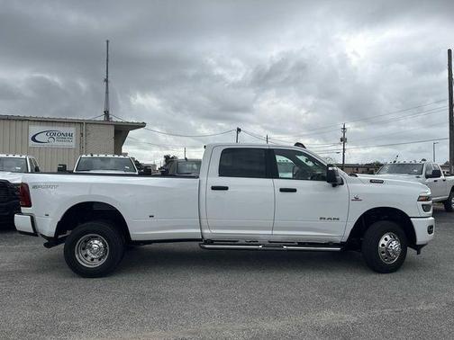2026 RAM 3500 Big Horn Crew Cab 4x4 8' Box