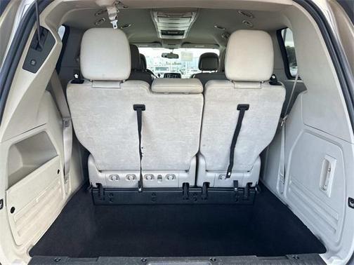 2013 Chrysler Town & Country Touring