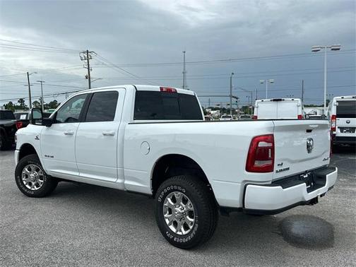 2024 RAM 2500 Laramie Crew Cab 4x4 6'4' Box