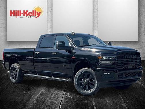 2025 RAM 2500 Big Horn Crew Cab 4x4 8' Box