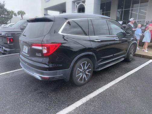 Modern Steel Metallic 2020 Honda Pilot AWD Elite