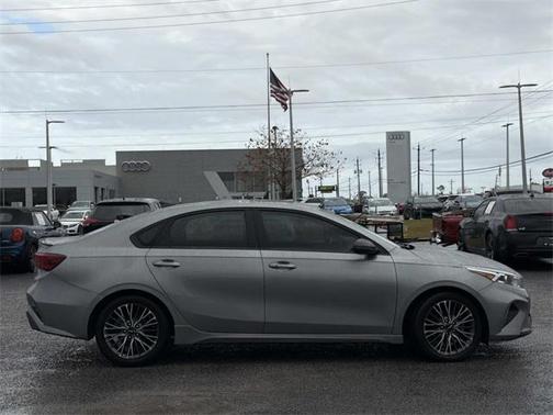 2022 Kia Forte GT-Line